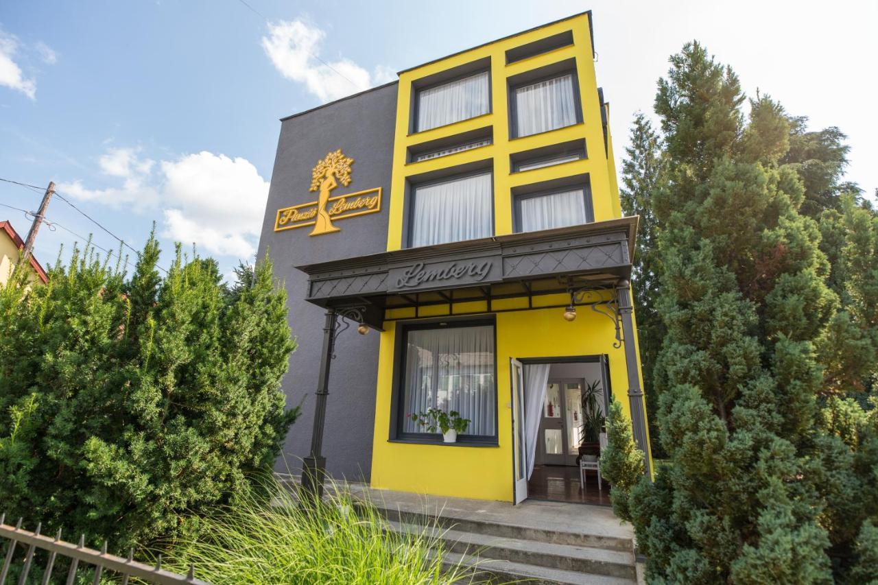 Panzió LEMBERG Apartman Hajdúszoboszló Kültér fotó
